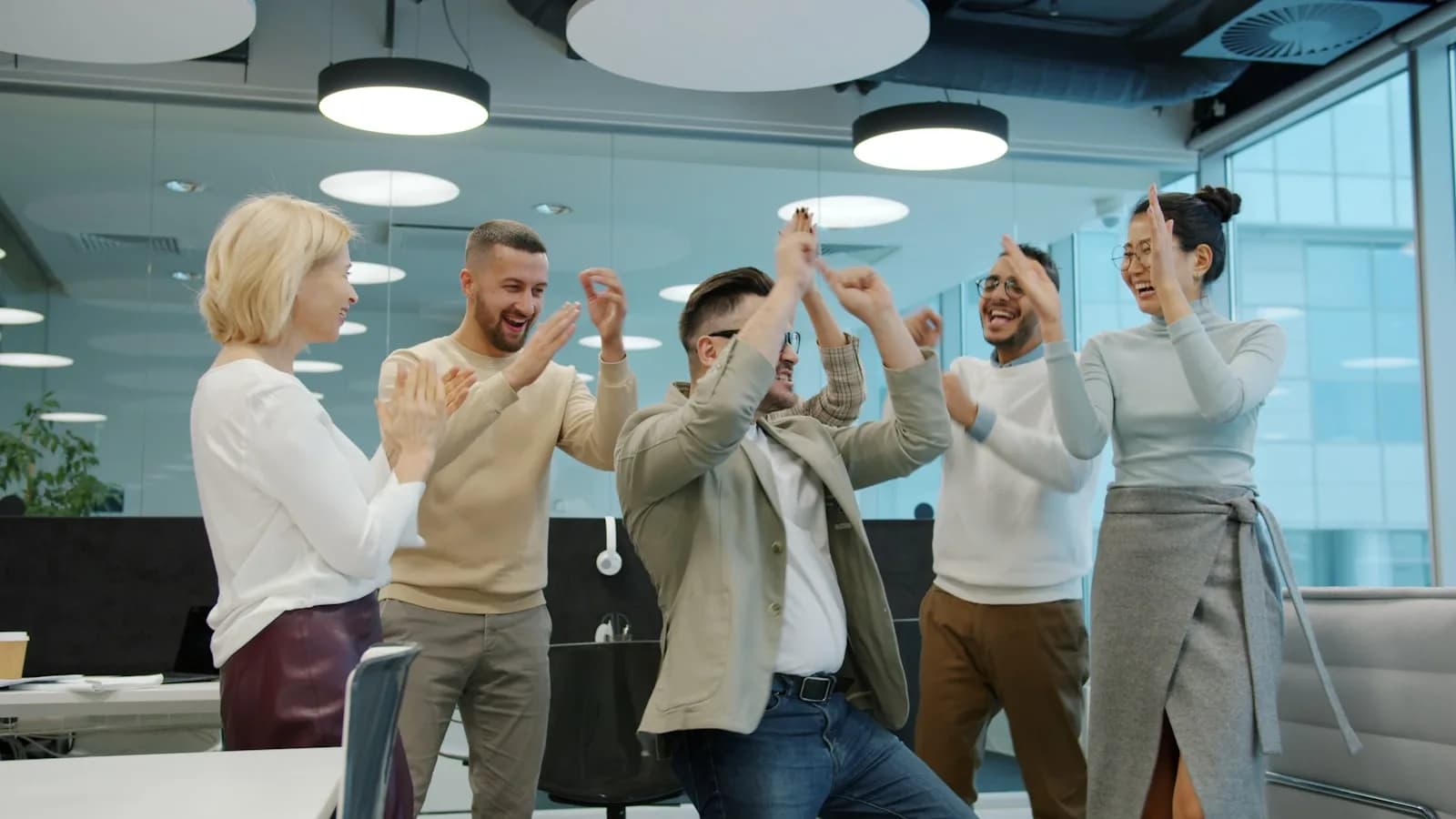 Founding Partners MavWise meraikan permulaan perjalanan mereka bersama